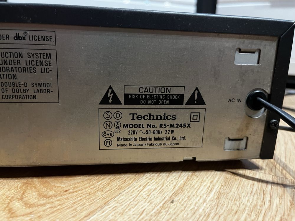 Magnetofon Technics RS-M245X