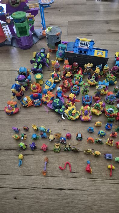 Figurki Super zings