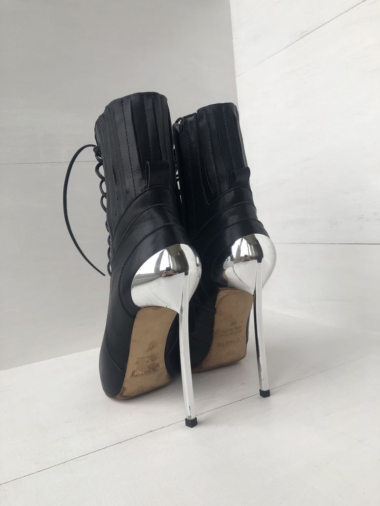 Туфлі Casadei