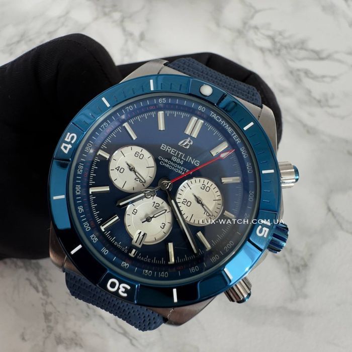 Часы Breitling Super Chronomat