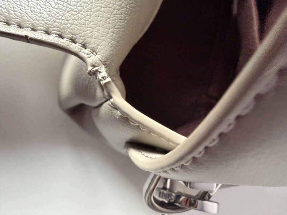 torebka przez ramię w kolorze taupe TOUS Bloom