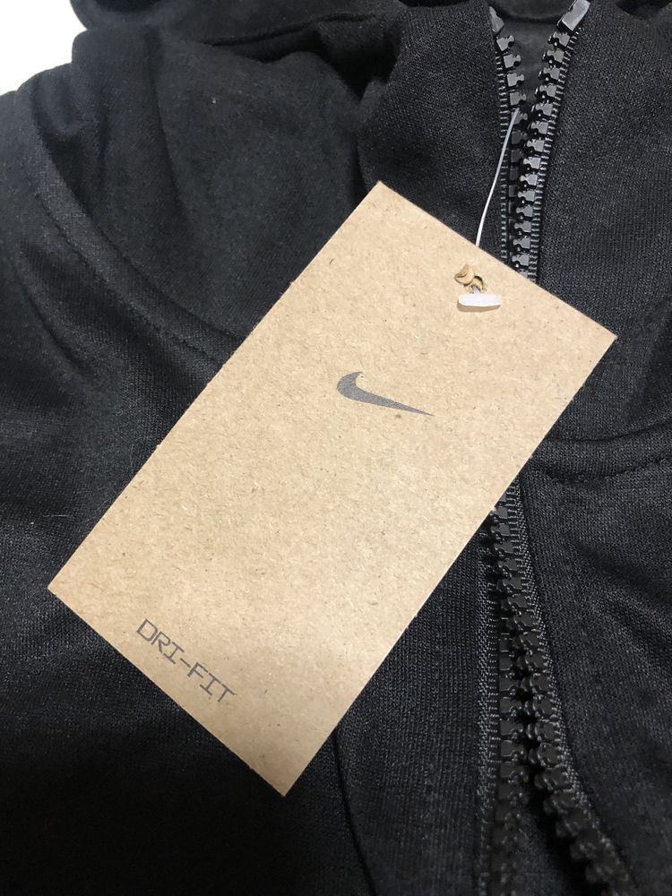 Casaco Nike Tech