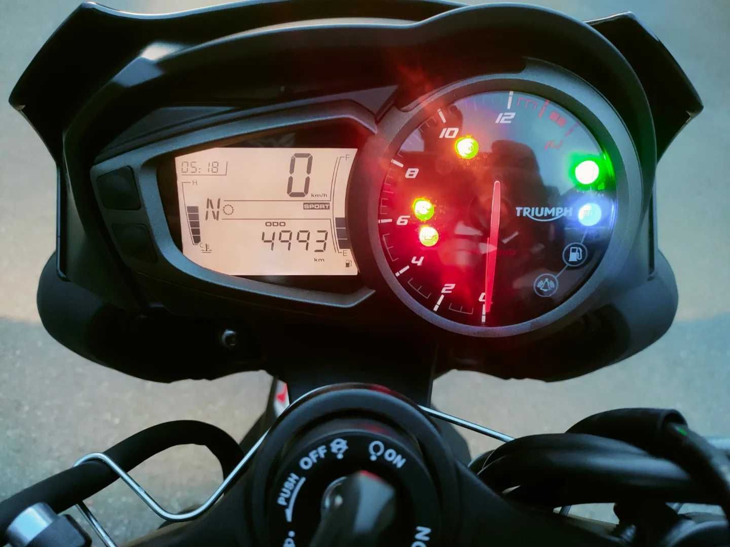 2020 TRIUMPH Street Triple 765 R