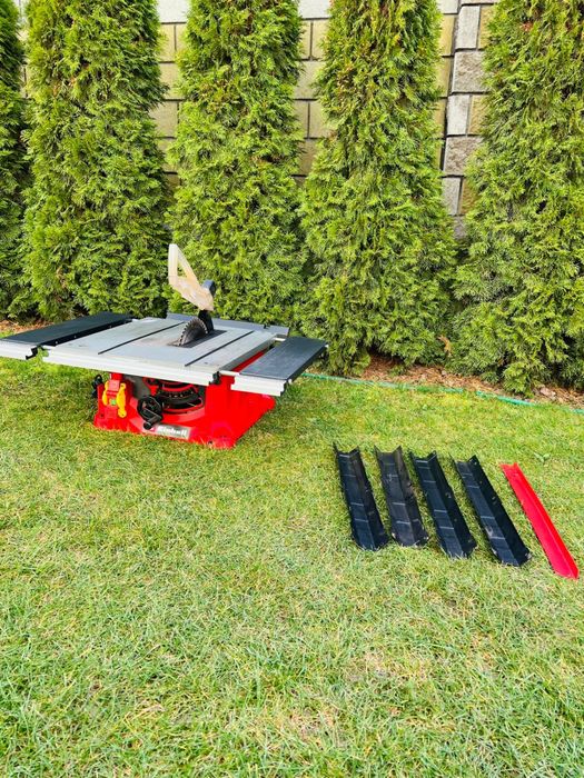 Пила циркулярна Einhell TC-TS 2225 U