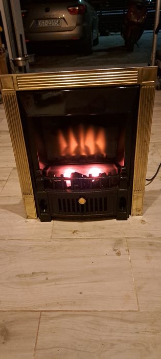 Kominek elektryczny