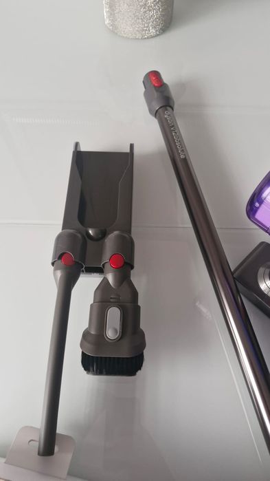 Pewny Oryginał Dyson V12 LASER *jak nówka*