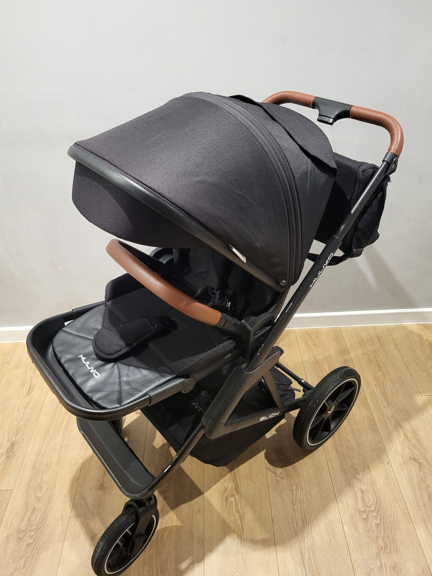 Wózek MUUVO Slick 2w1