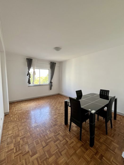 Apartamento T2 óptimo estado em prédio calmo e com boa vizinhança!