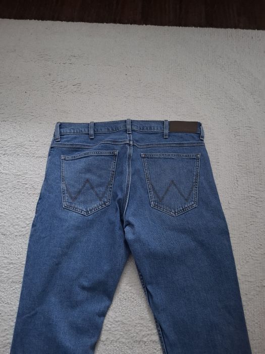 Spodnie Wrangler Slim W33 L30 męskie