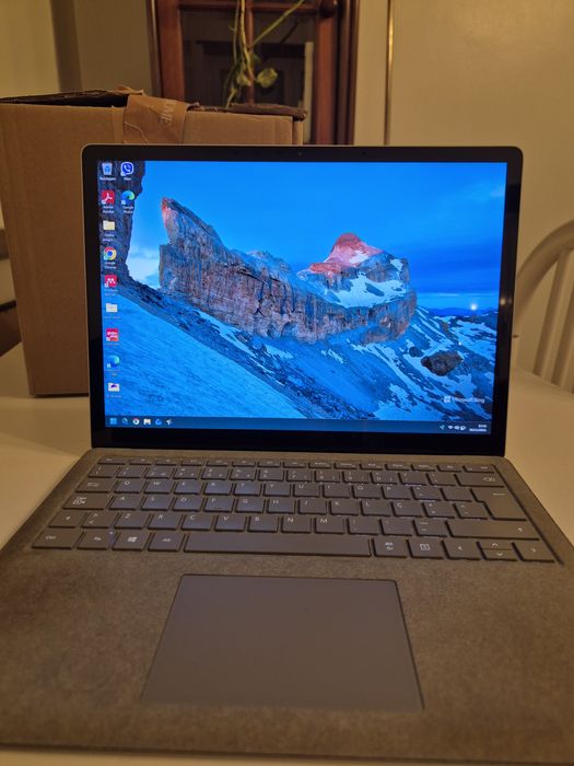 Surface Laptop 2 usado