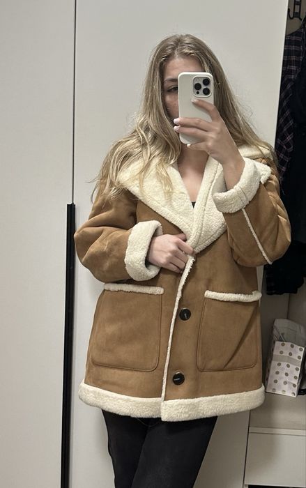 Стильна дубленка Zara