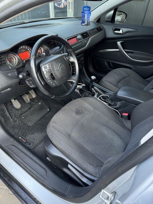Авто ПОДОБОВО в оренду Citroen c5, Львів