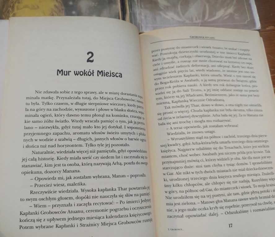 5 książek Ursula le Guin Grobowce Atuanu, Miejsce początku, słowo las