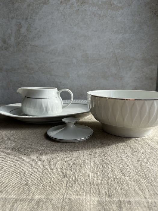 Zestaw śniadaniowy Thomas bialy ze srebrną dekoracją