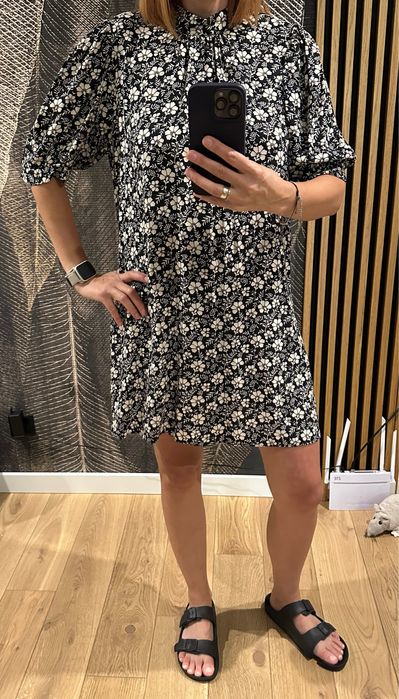 Letnia sukienka z wiskozy