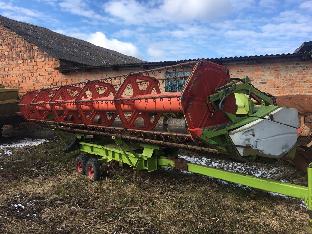 Комбайн Claas Lexion 460