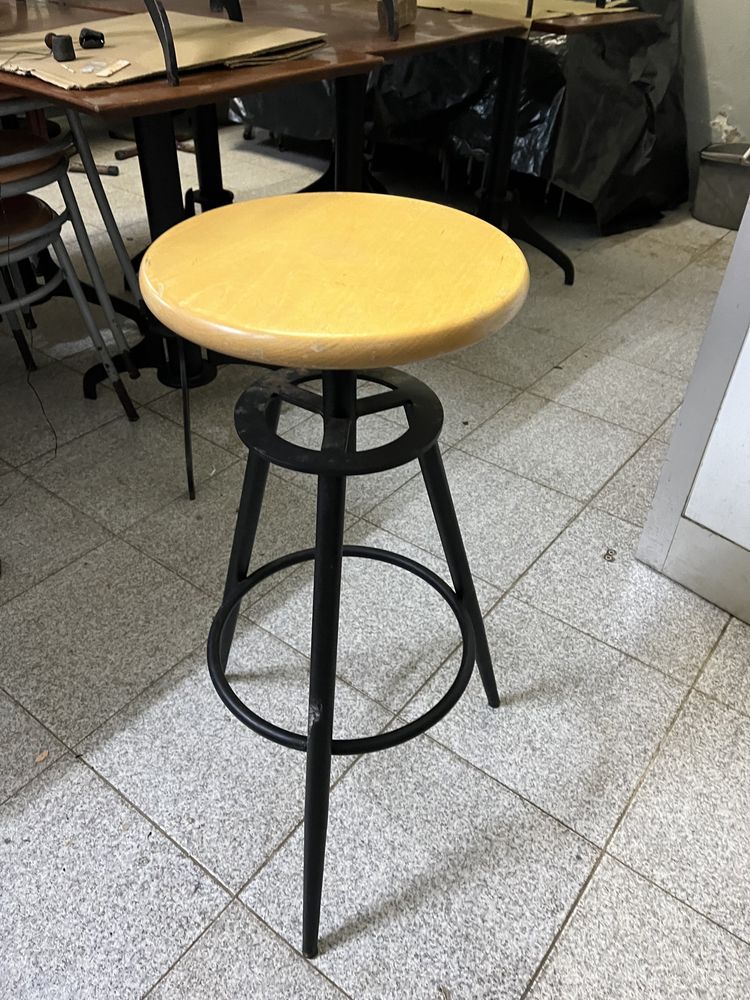 Banco alto para bar , cozinha etc