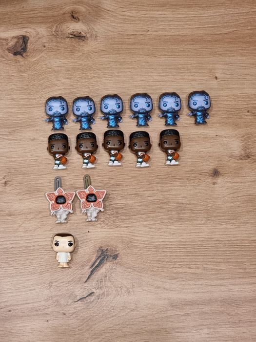 Оновлено! Stranger things дивні дива kinder joy фігурки на продаж