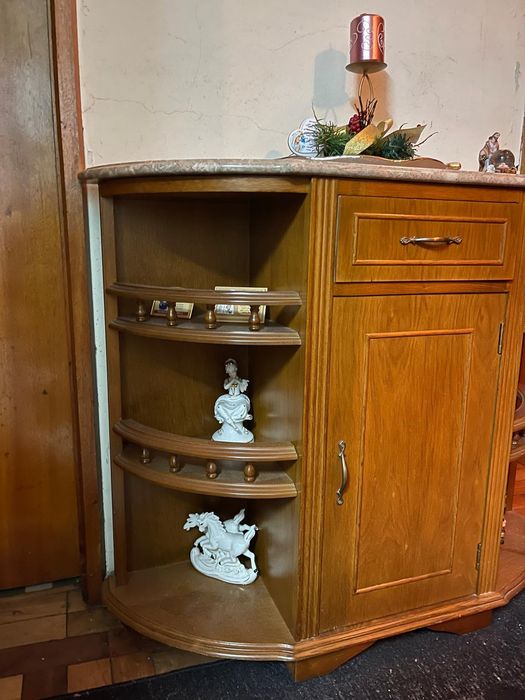 Sapateira com pedra mármore