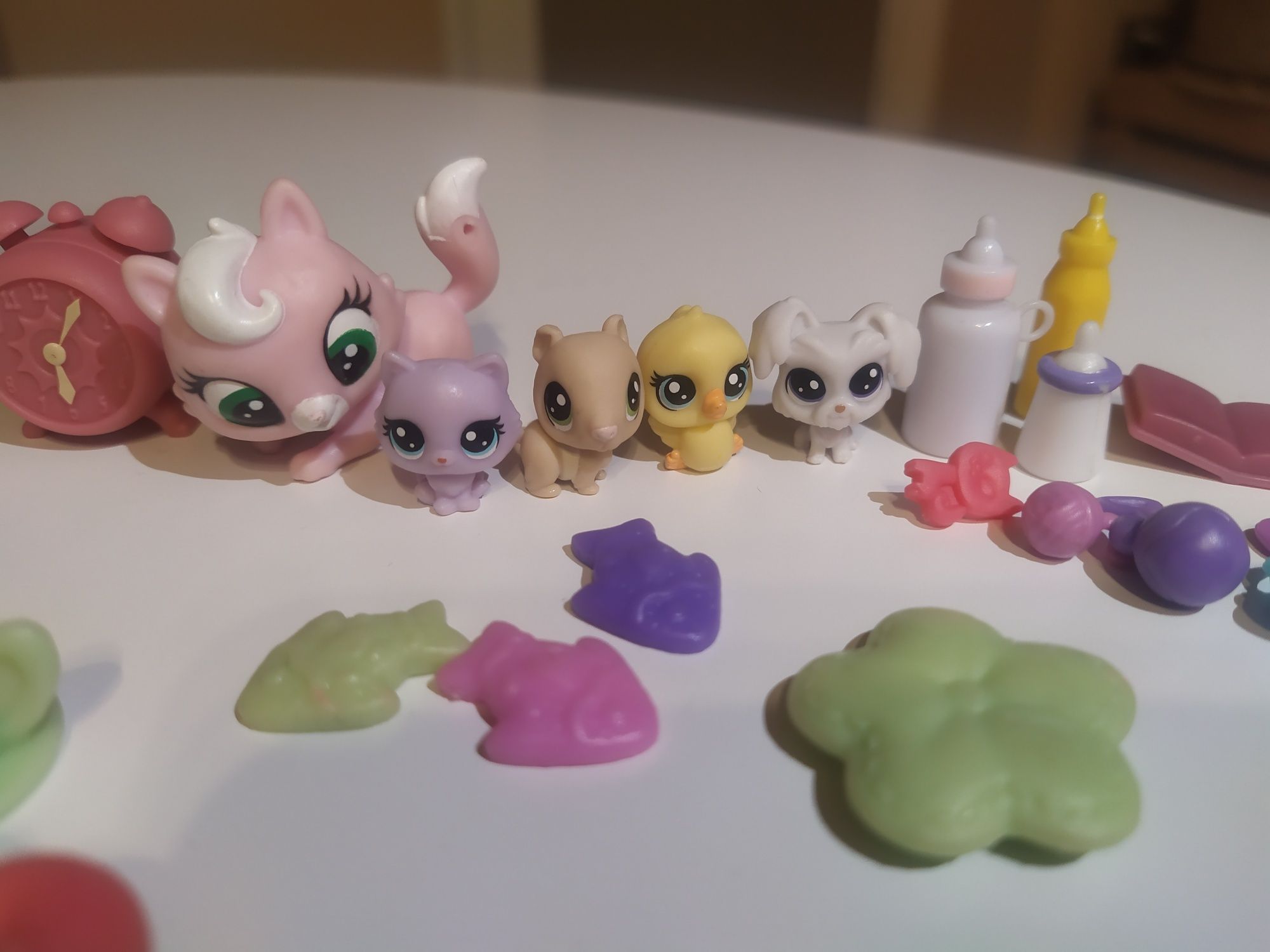 Zestaw Littlest Pet Shop z dodatkami