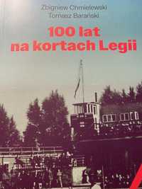 Książka 100 lat na kortach Legii