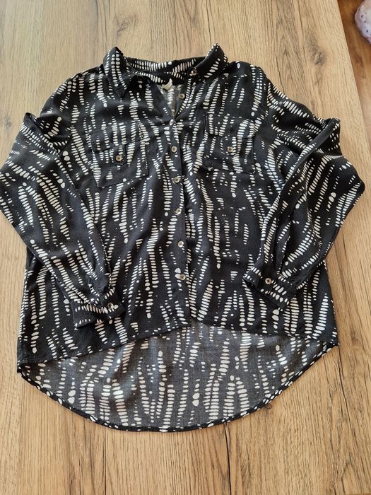 Czarno-biała elegancka bluzka duża koszula