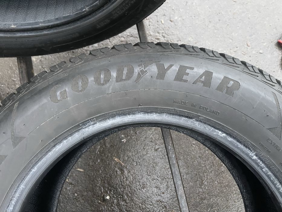 Шини 225/60/16 GoodYear Ultragrip ICE 2 зима 2шт 7,7мм