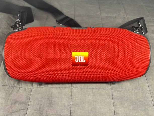 Przenośny głośnik Bluetooth JBL Xtreme czerwony z oryginalną ładowarką