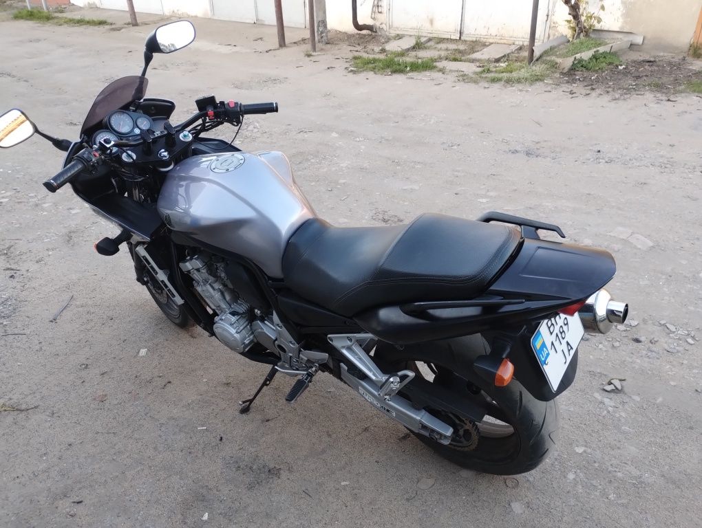 Yamaha fzs 1000 fazer