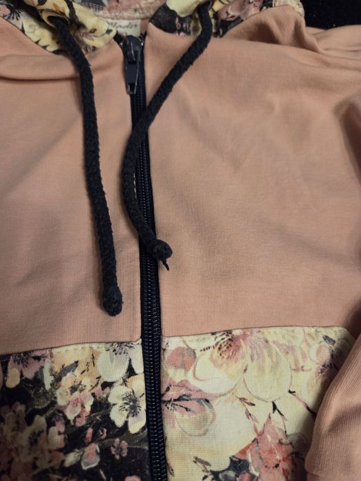 Dres dziewczęcy 110