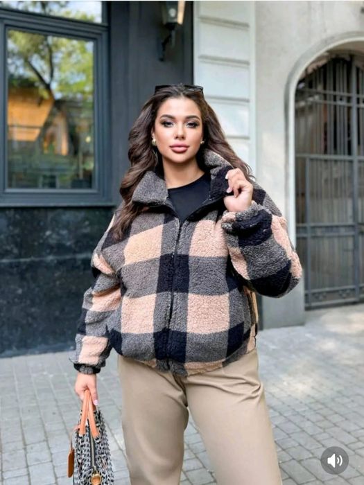 Куртка-шубка, нова