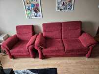 Sprzedam zestaw sofa(kanapa) plus fotel mało używane.