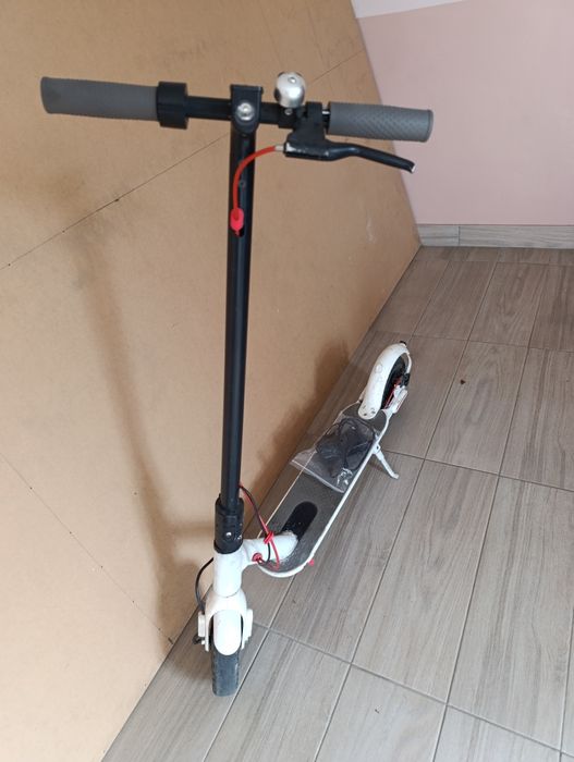 Продам електросамокат