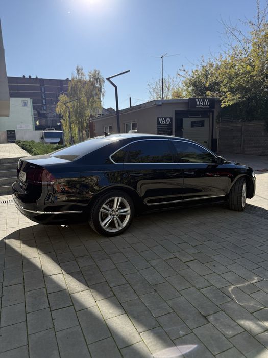 Volkswagen Passat B7 2012