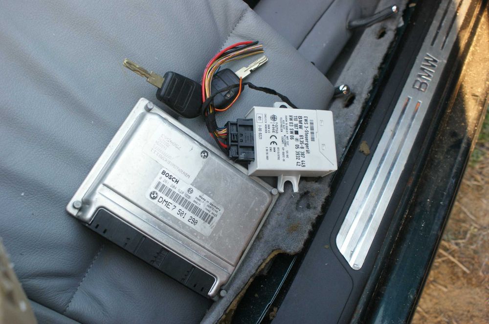 Bmw e39 540i e38 740i sterownik silnika ews