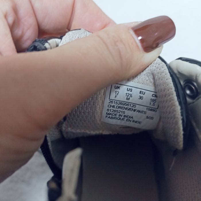 Оригінал CLARKS Шкіряні Осінні черевички для дівчинки,30 розмір,18.5см