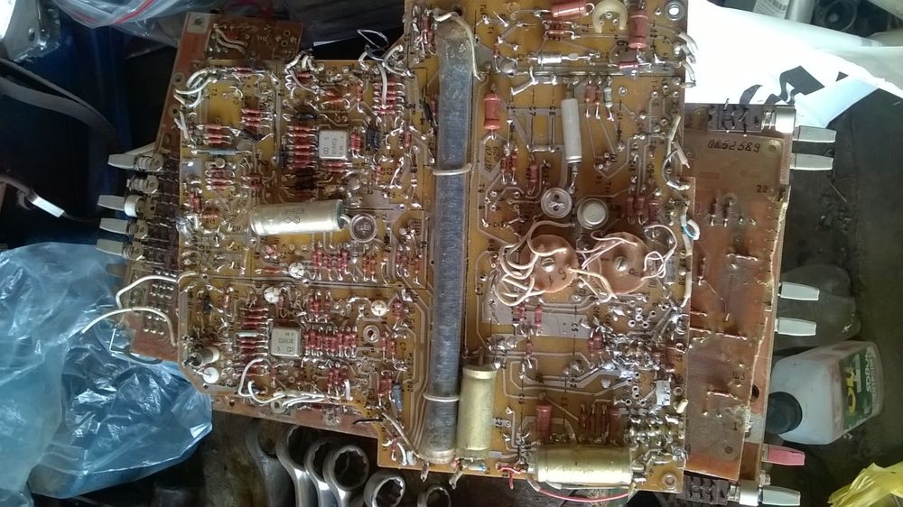 Остаток комплектующих осциллографа  СССР