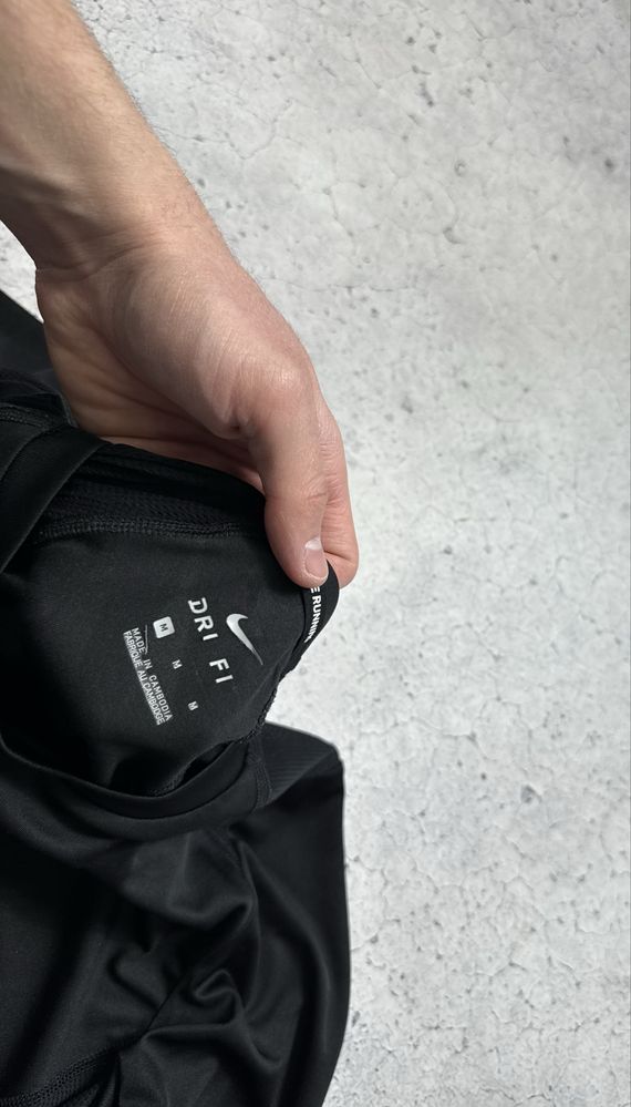 Женская Спортивная Кофта Nike Dri-Fit Big Swoosh Оригинал M