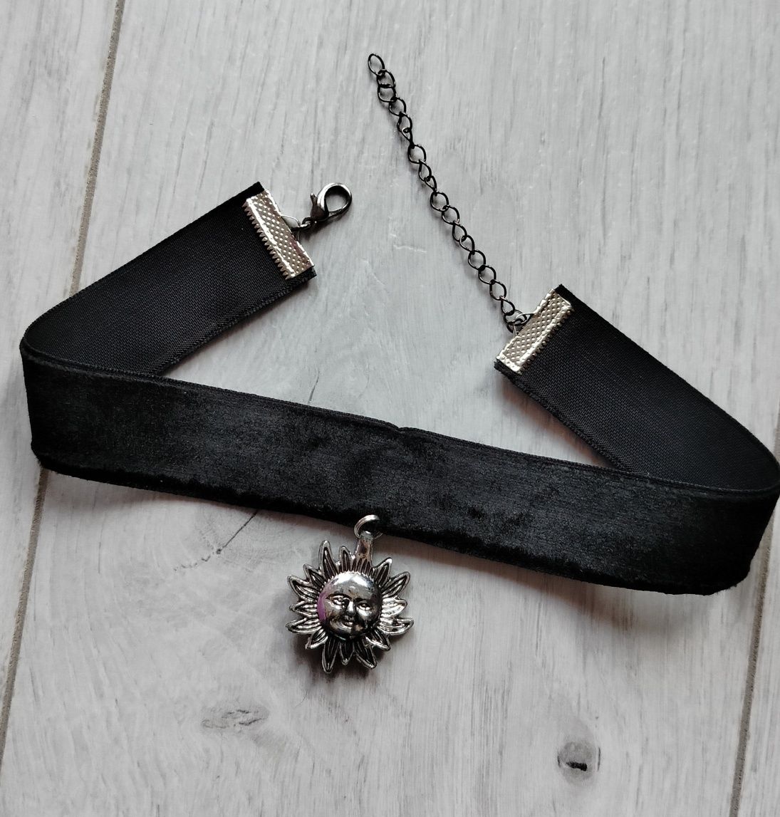 Czoker THE SUN - Mathilda choker cosplay - goth punk emo alternative