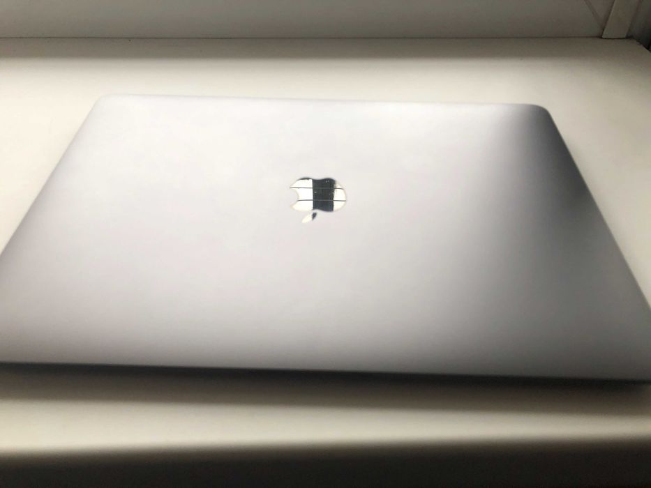 Apple MacBook Air M1 , 8gb , SSD 512gb