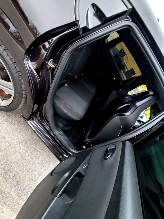 Seat Leon Cupra 2.0 T 240 koni