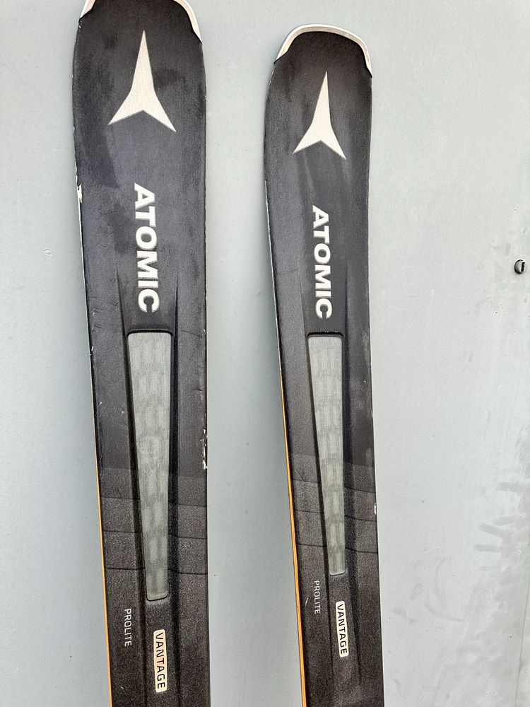 Narty Atomic Vantage 82 Ti 174 cm