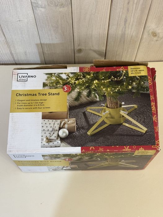 підставка для різдвяної ялинки Livarno Home.