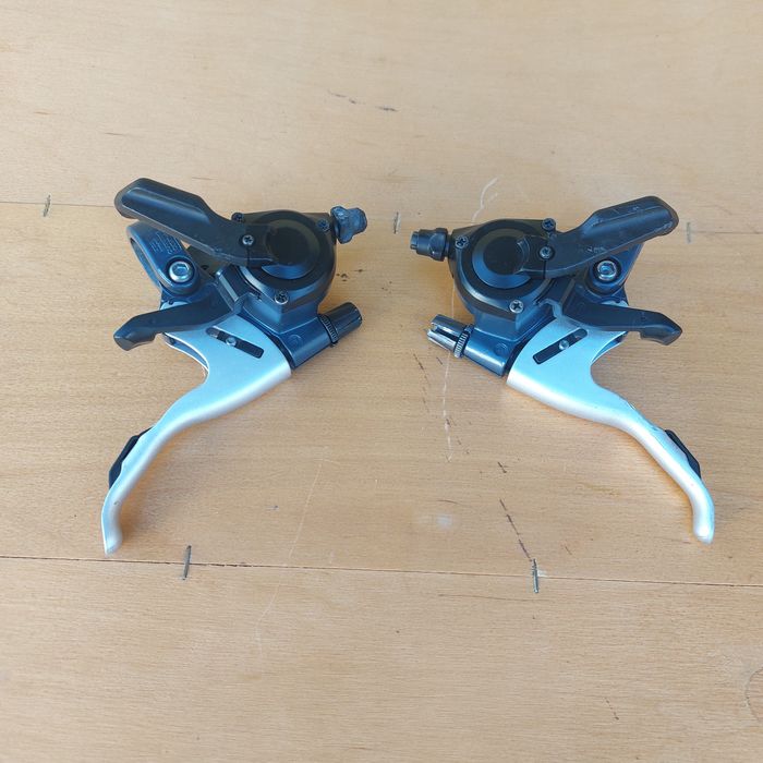 Klamkomanetki Shimano Deore LX ST-M570 3x9 V-Brake