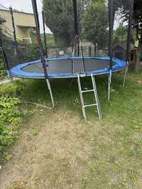 Trampolina dla dzieci