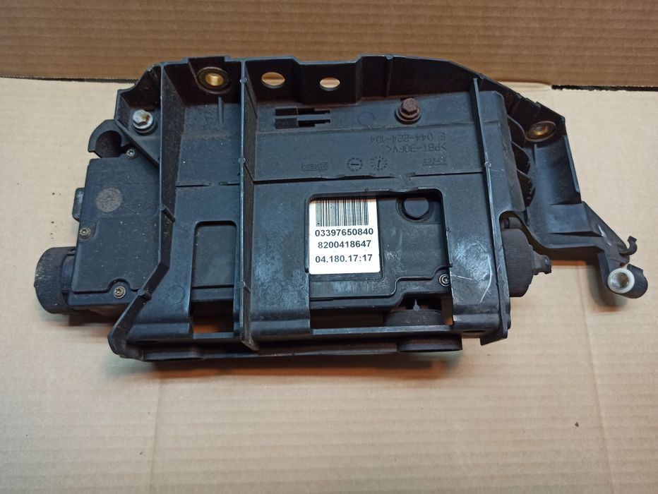 Renault Scenic II hamulec ręczny elektryczny 8200.418647