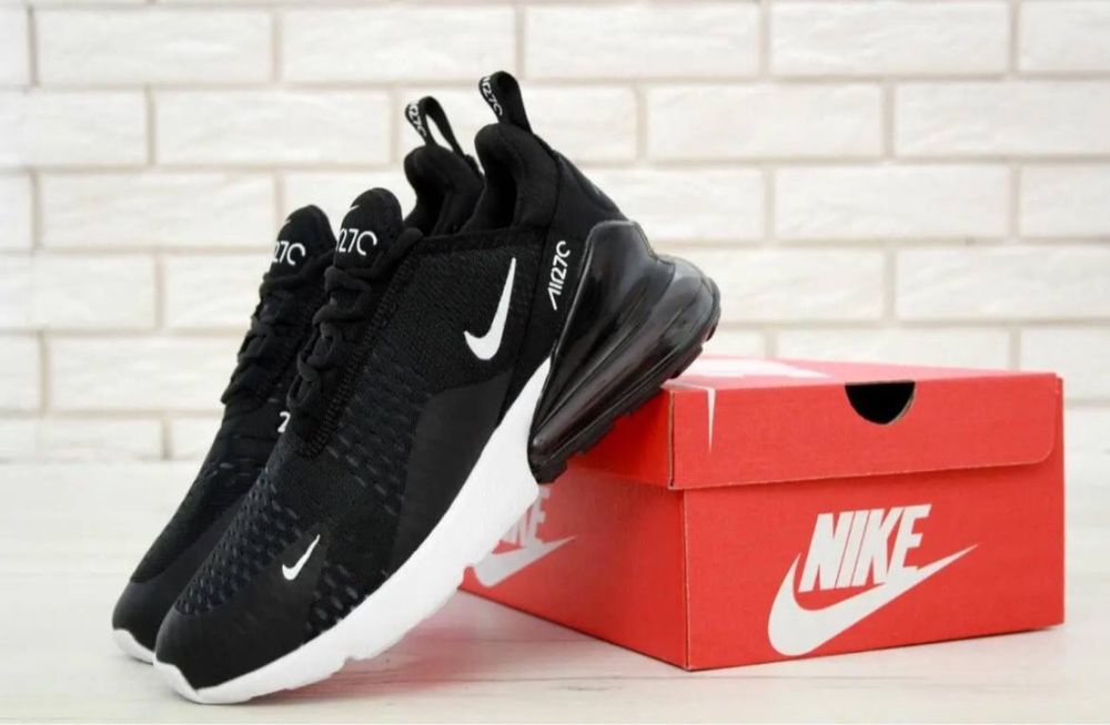 Кросівки Nike Air Max 270 Black/White, літо весна осінь