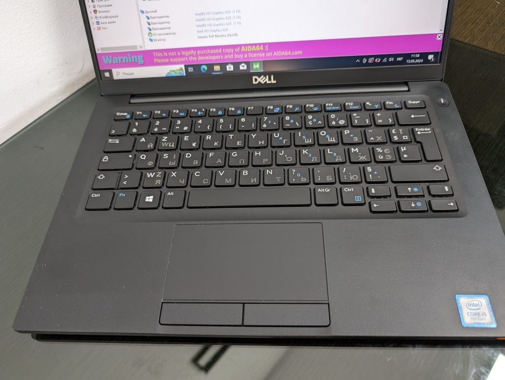 Мобільність Ноутбук Dell Latitude E7390 з Intel Core i5  IPS дисплеєм