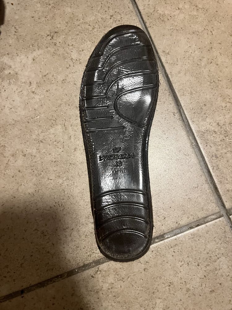 Balenciaga track 1