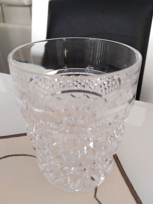 Garrafa com 6 copos de cristal